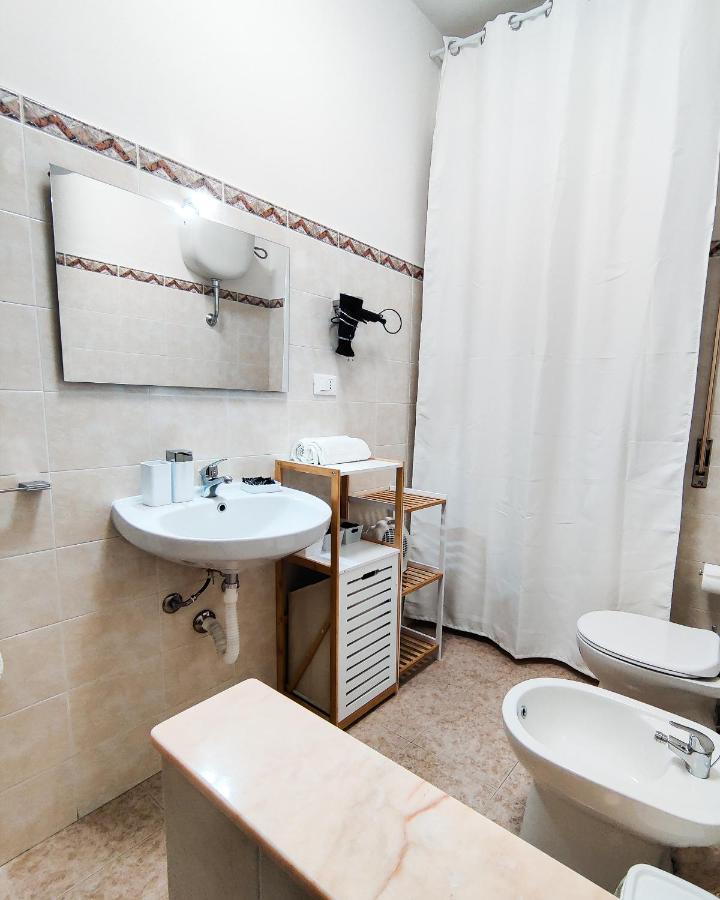 Valverde75 Guesthouse Альгеро Екстер'єр фото